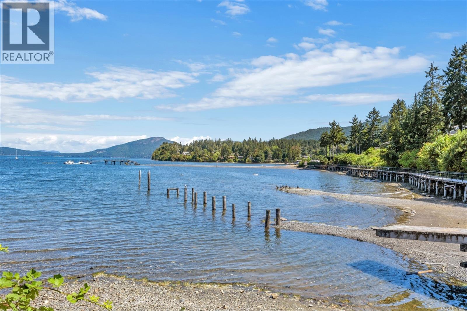 1554 CHAPLIN ST - 38