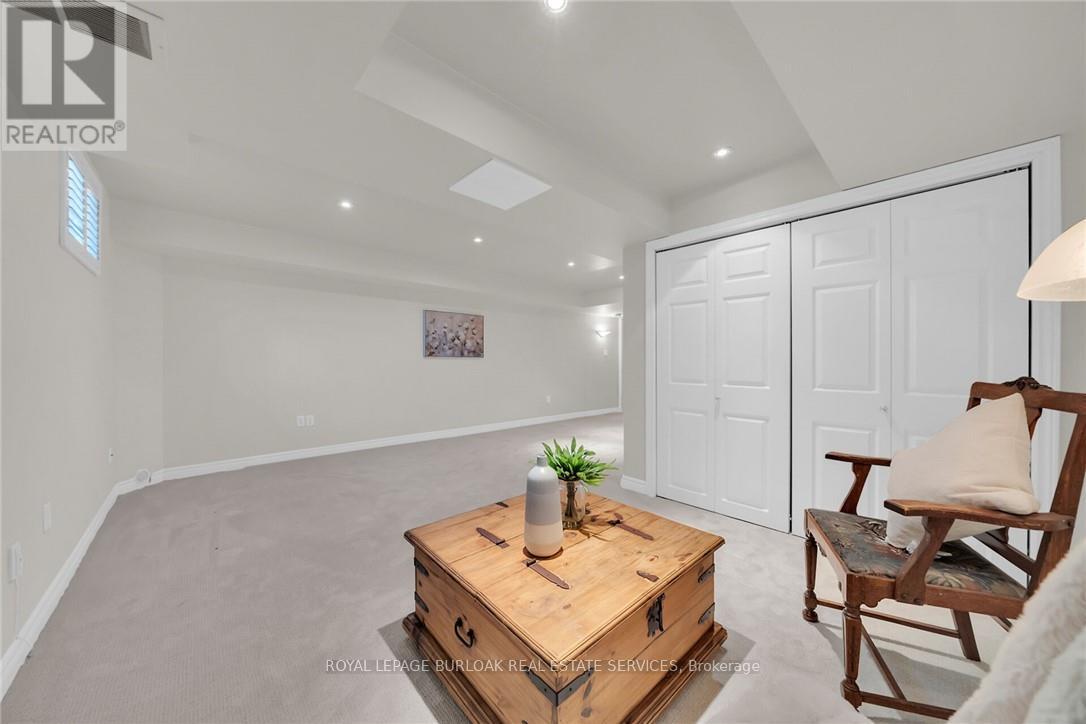 41 – 300 RAVINEVIEW WAY, Oakville (WC Wedgewood Creek), Ontario