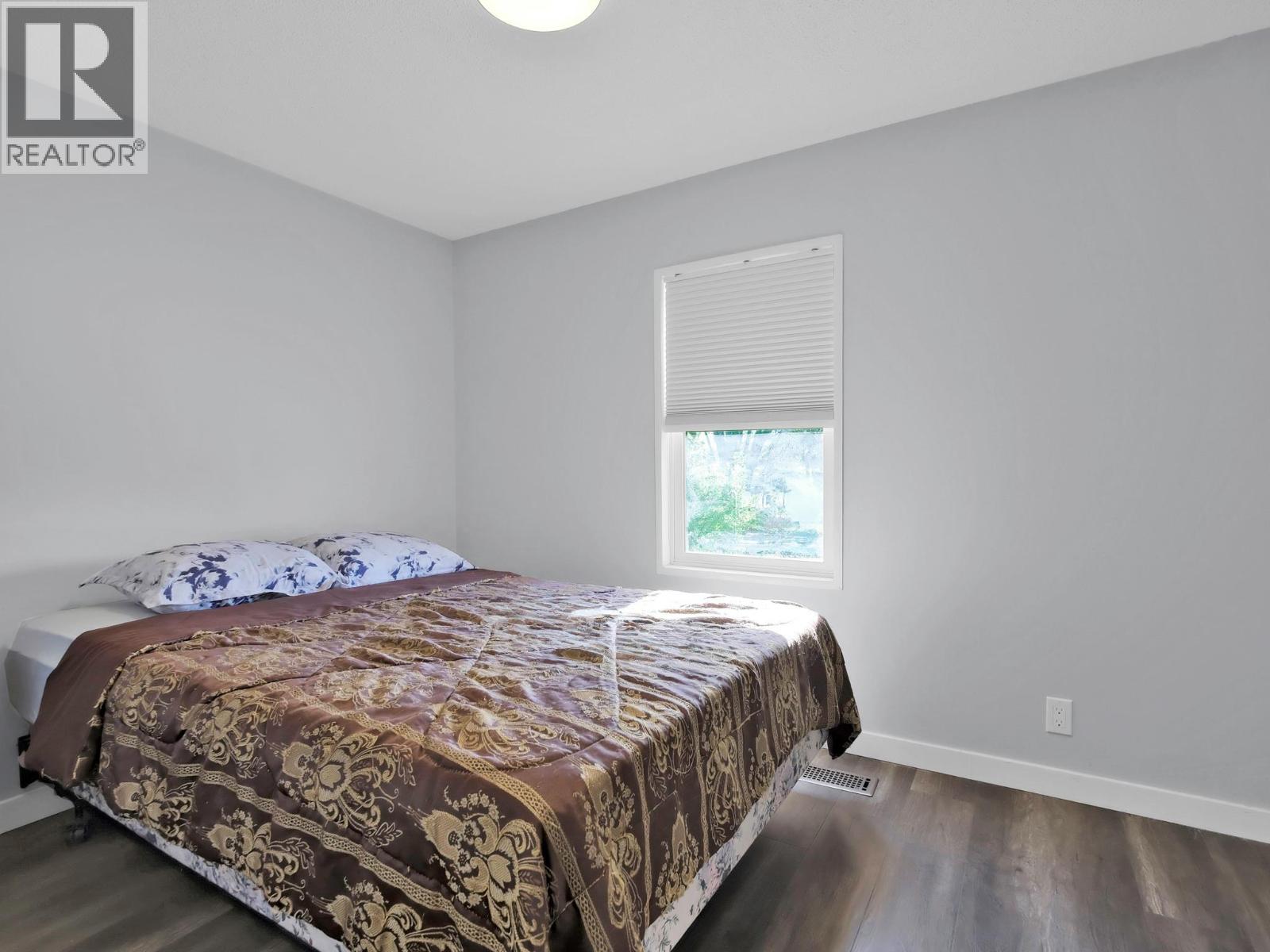 33 3381 Village Green Way, Westbank