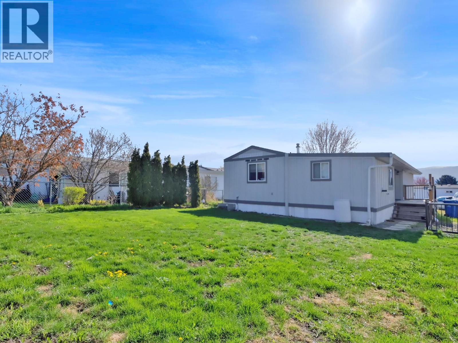 33 3381 Village Green Way, Westbank