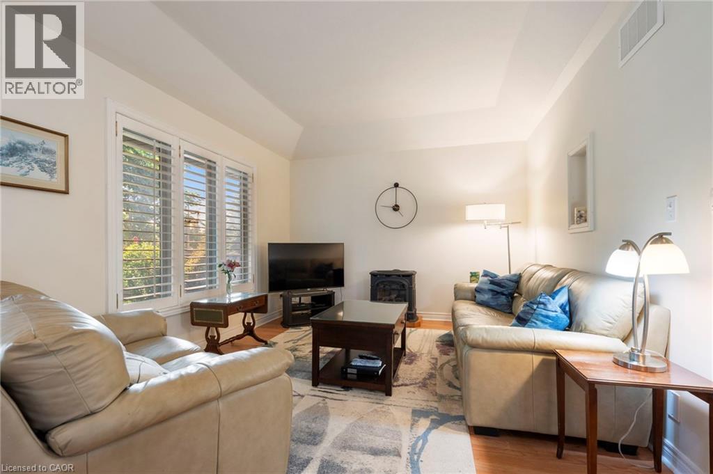 1 RAVINE COURT - 13