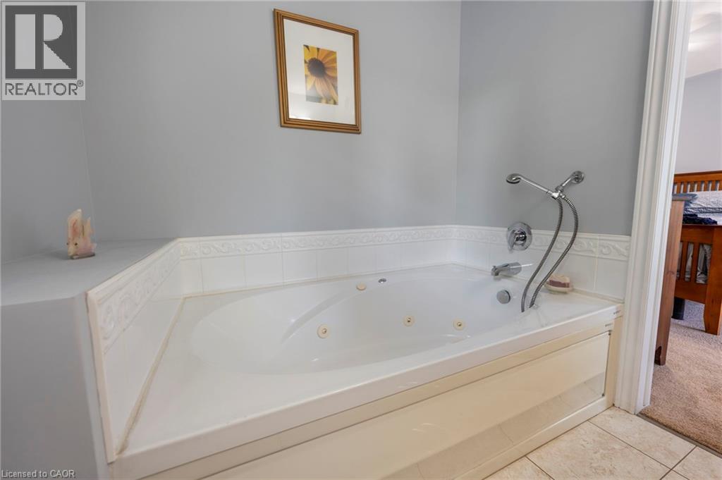 1 RAVINE COURT - 21