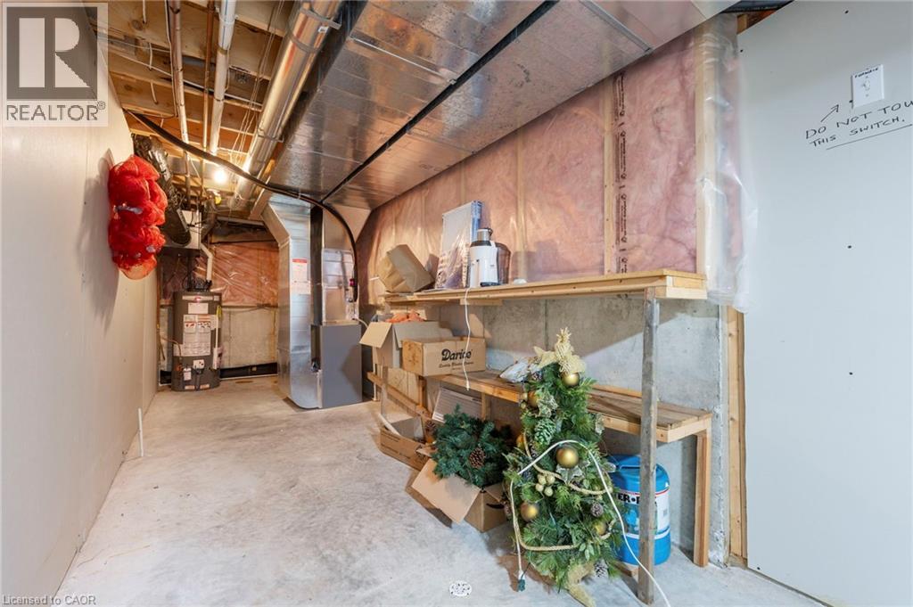 1 RAVINE COURT - 25