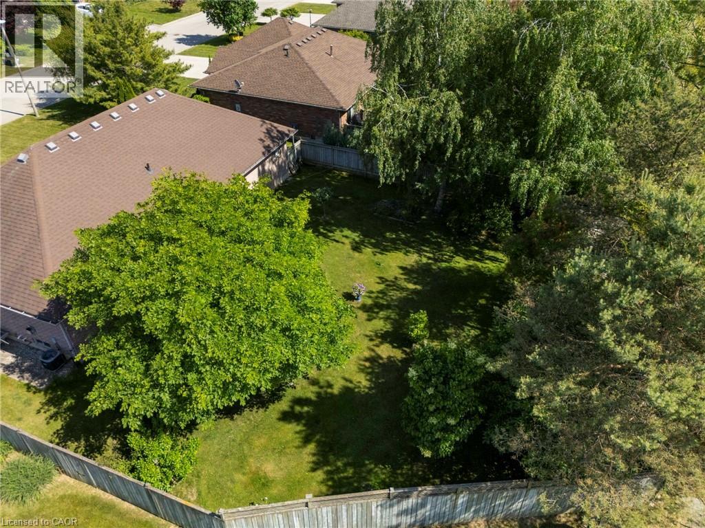1 RAVINE COURT - 35