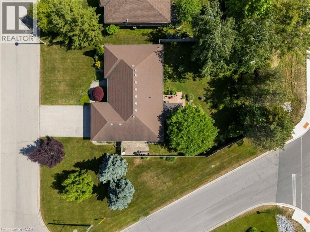 1 RAVINE COURT - 36
