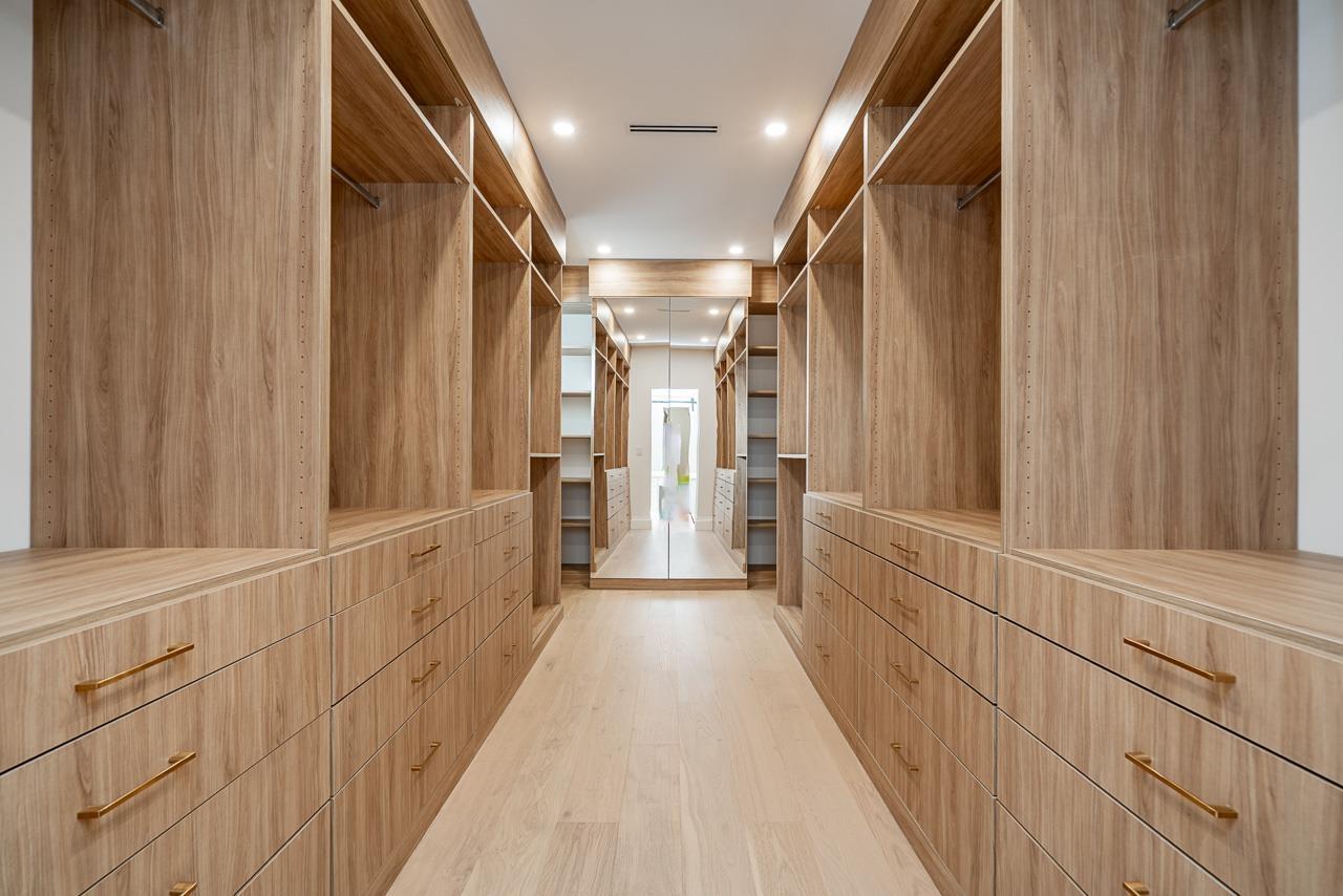 8888 HADDEN STREET, Langley