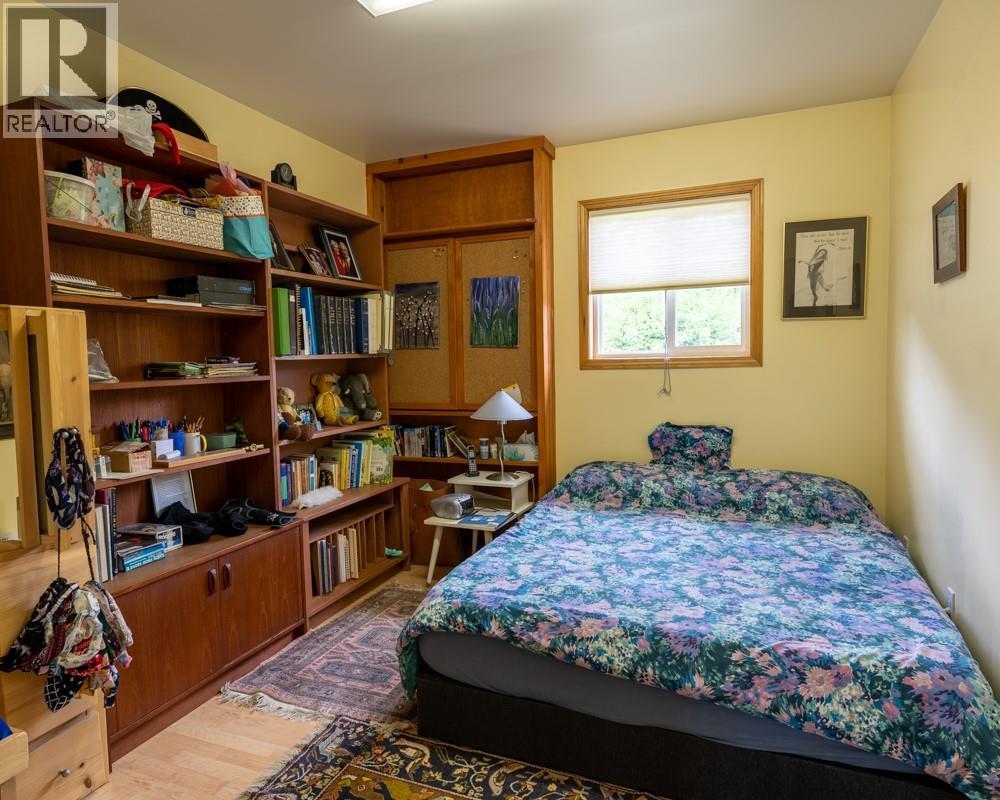 720 2ND Street, Kaslo