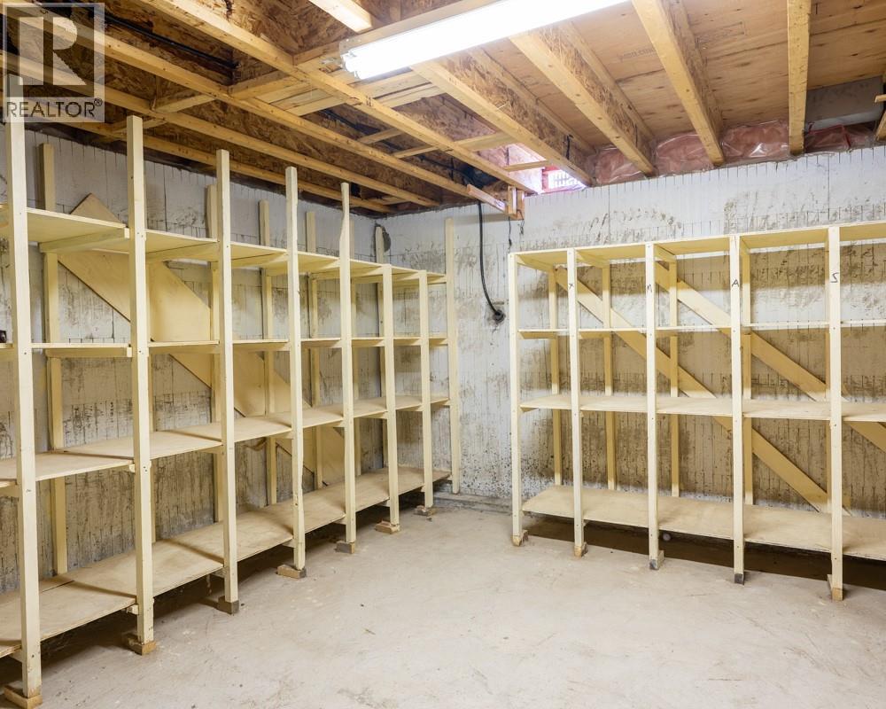 720 2ND Street, Kaslo