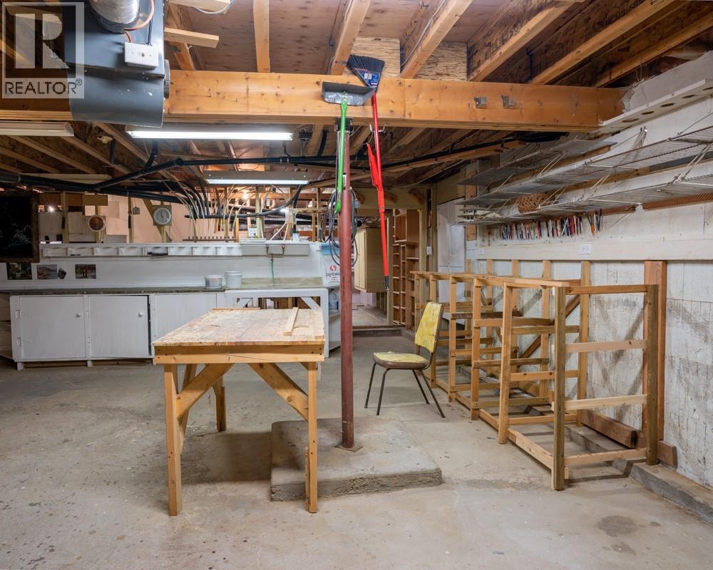 720 2ND Street, Kaslo