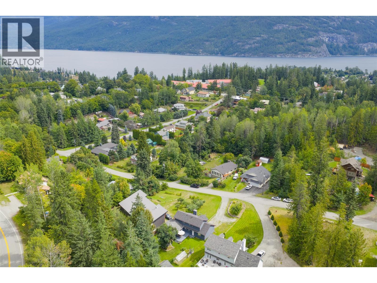 611 7th Street, Kaslo