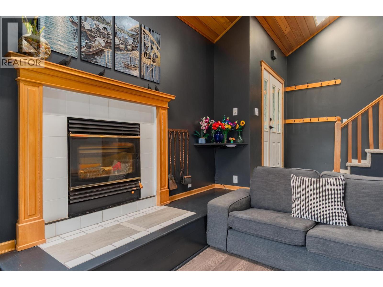 611 7th Street, Kaslo