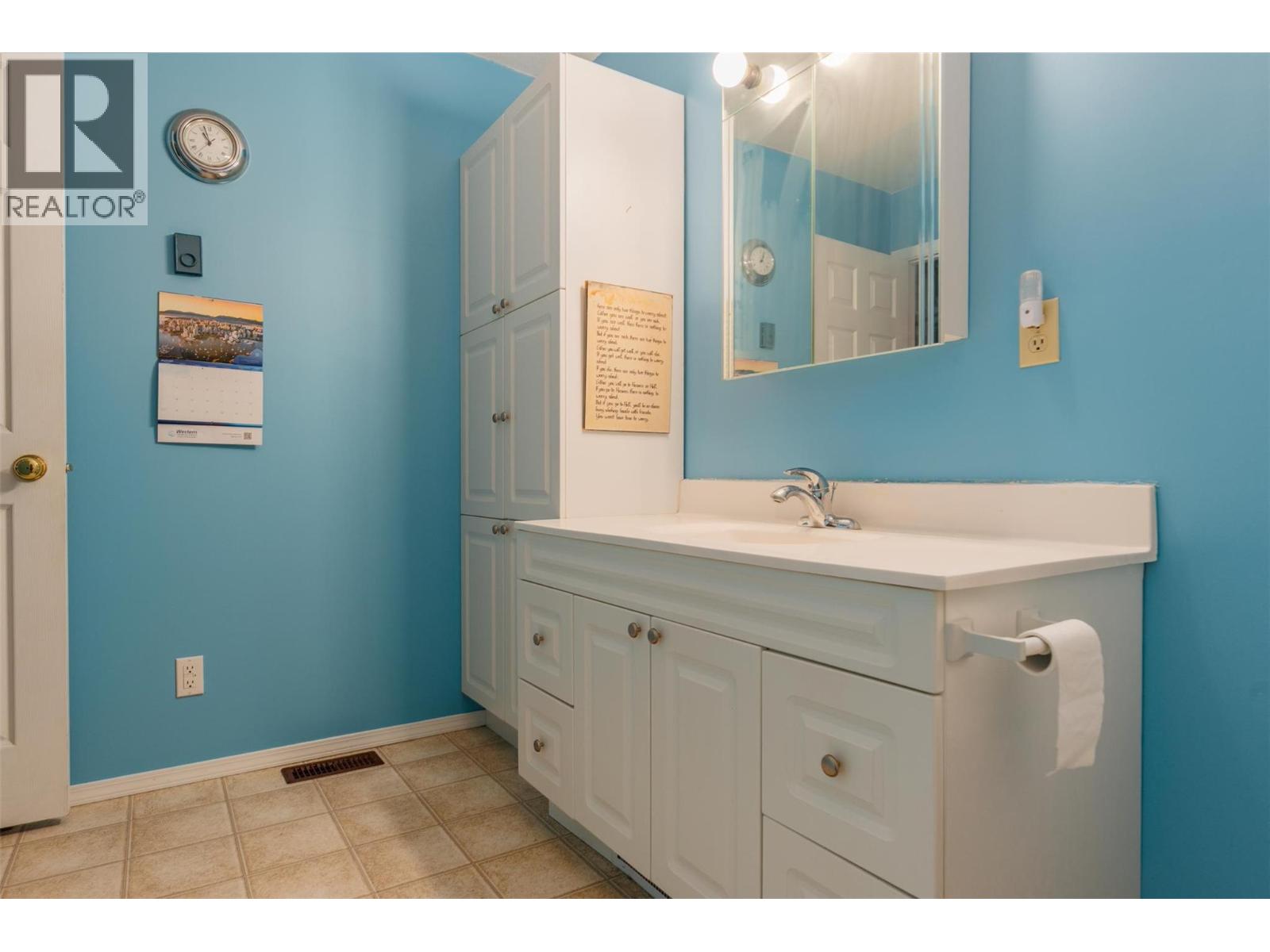 611 7th Street, Kaslo