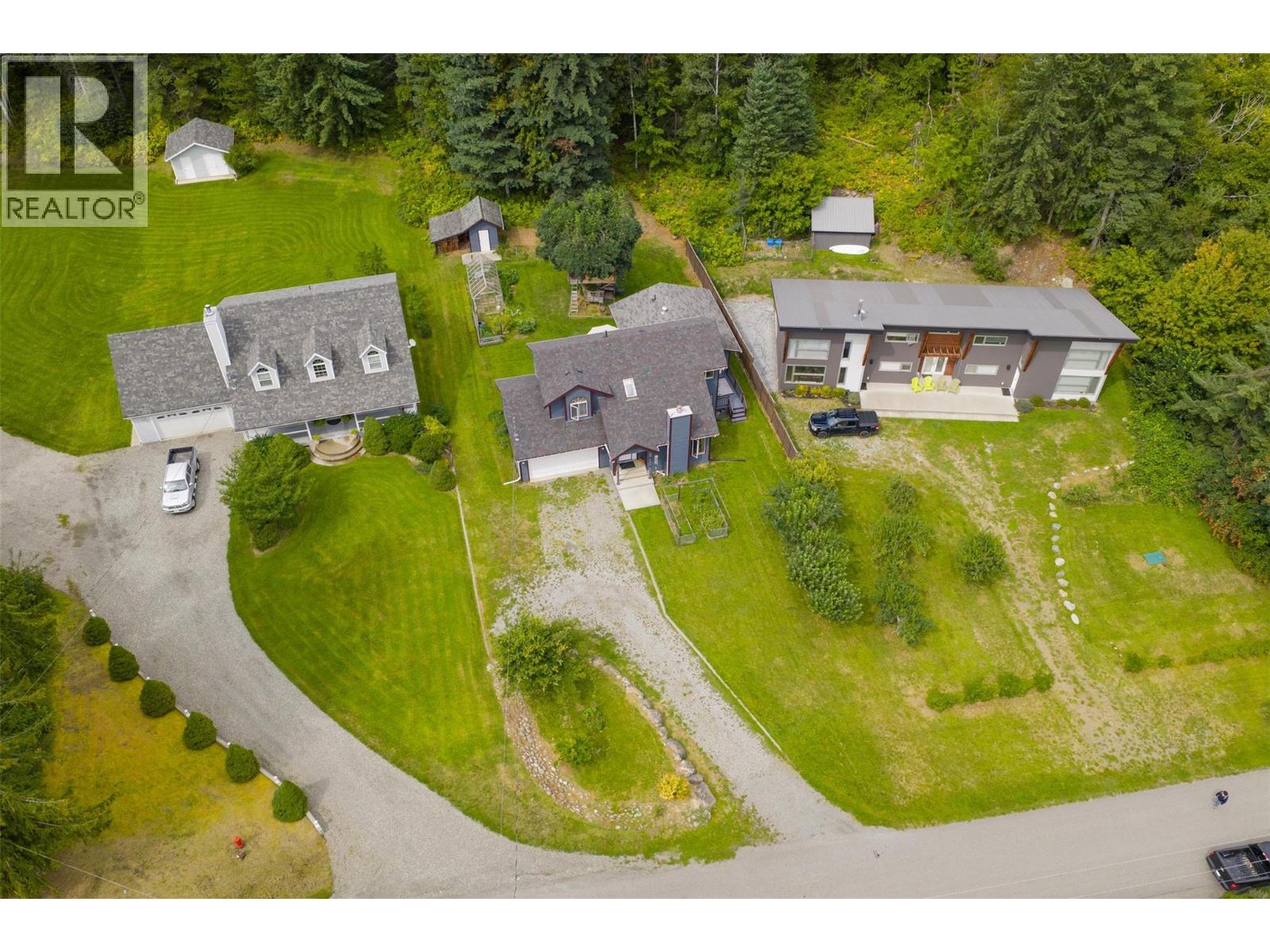 611 7th Street, Kaslo