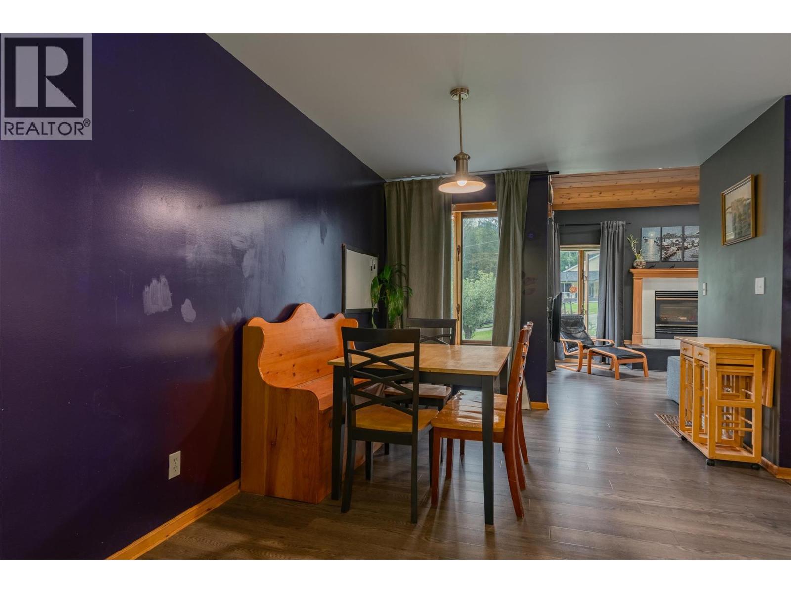 611 7th Street, Kaslo