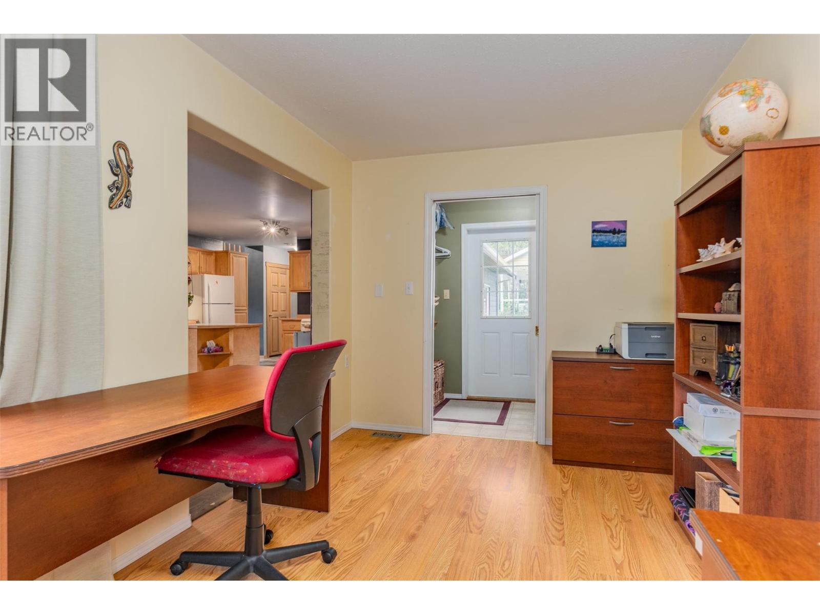 611 7th Street, Kaslo