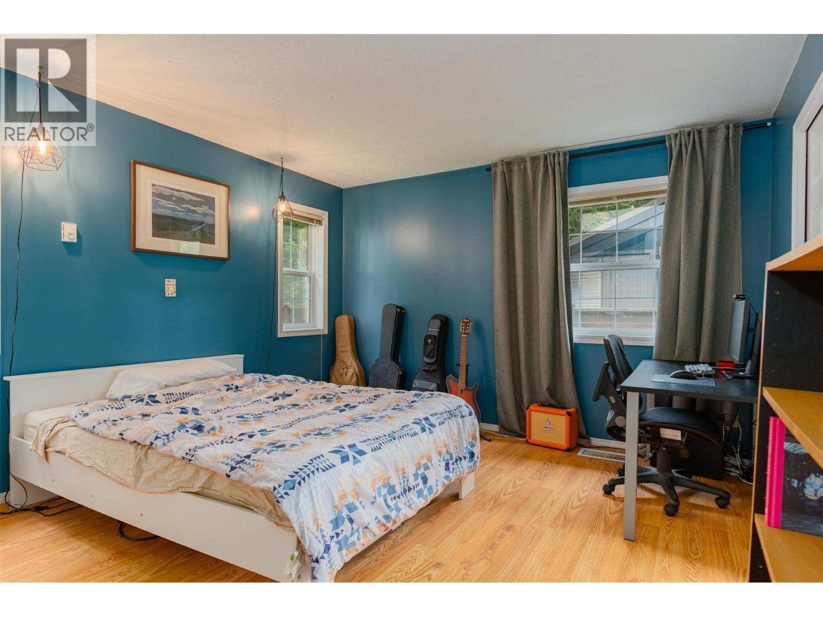 611 7th Street, Kaslo