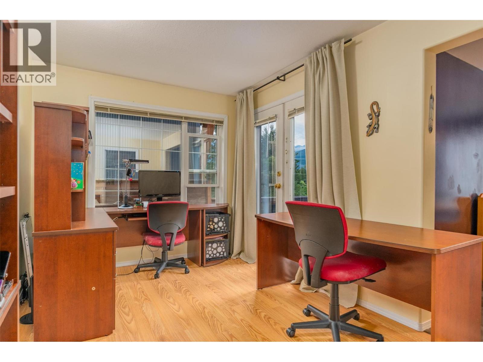 611 7th Street, Kaslo