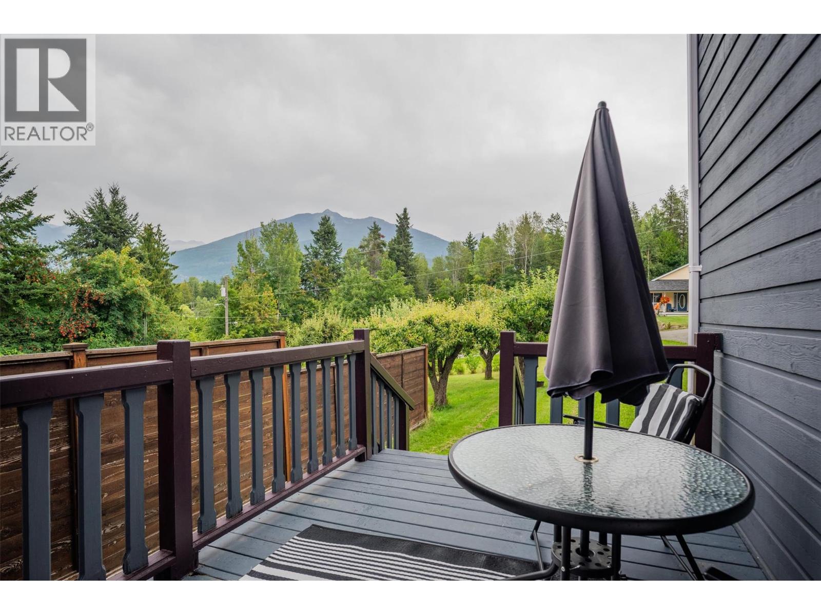 611 7th Street, Kaslo