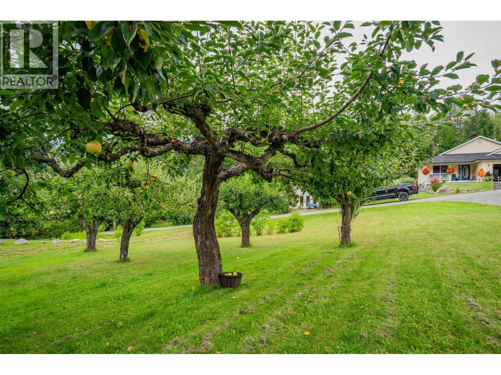 611 7th Street, Kaslo