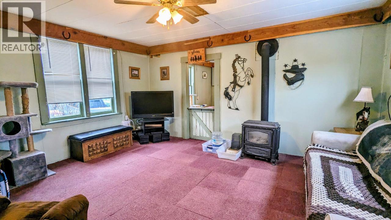 307 Smith Avenue, Clinton