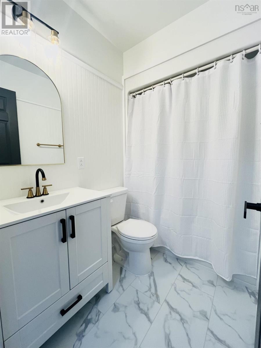 Property 19 of 36 of 39 Rogers Avenue