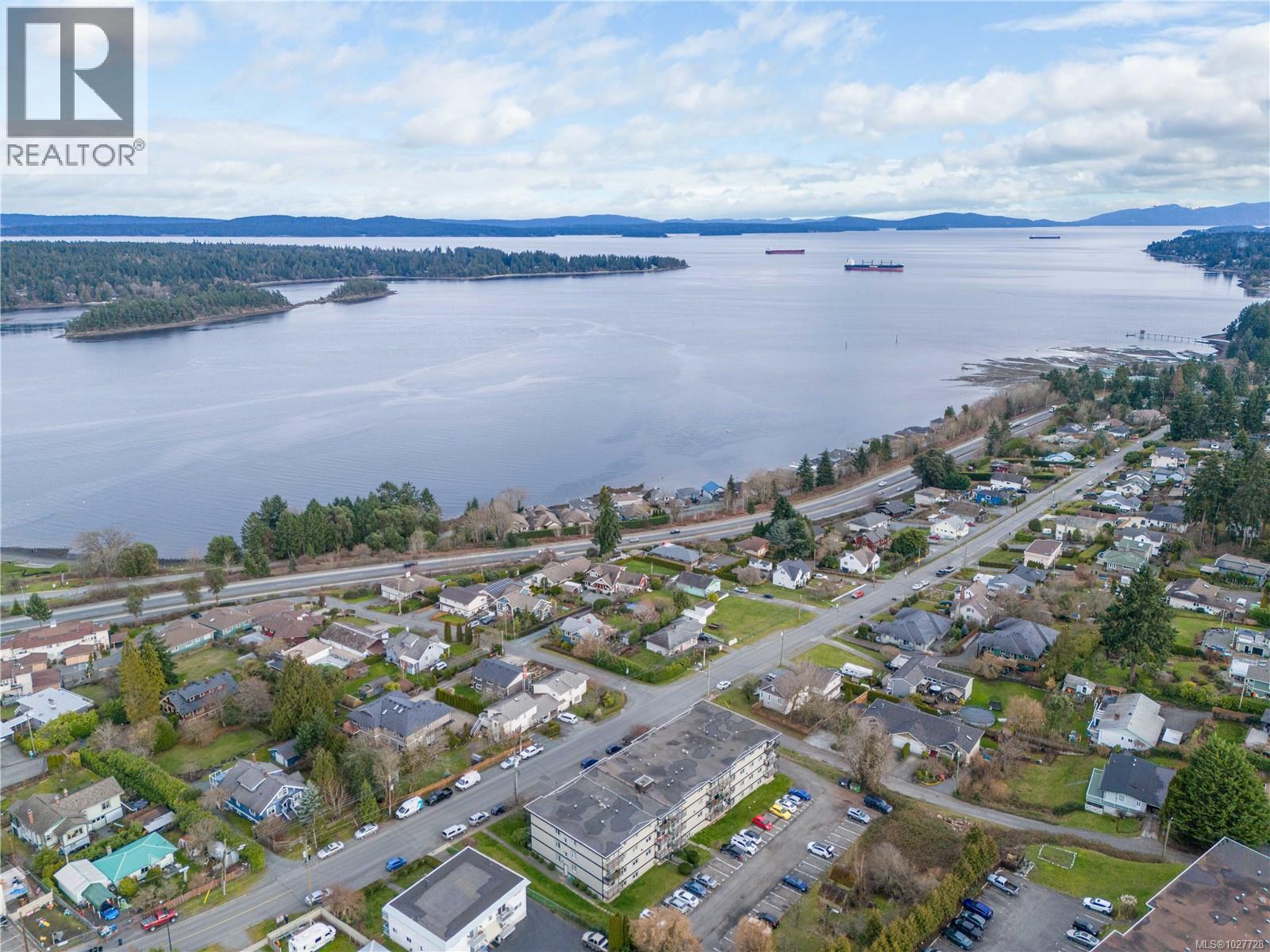 211 218 Bayview Ave, Ladysmith