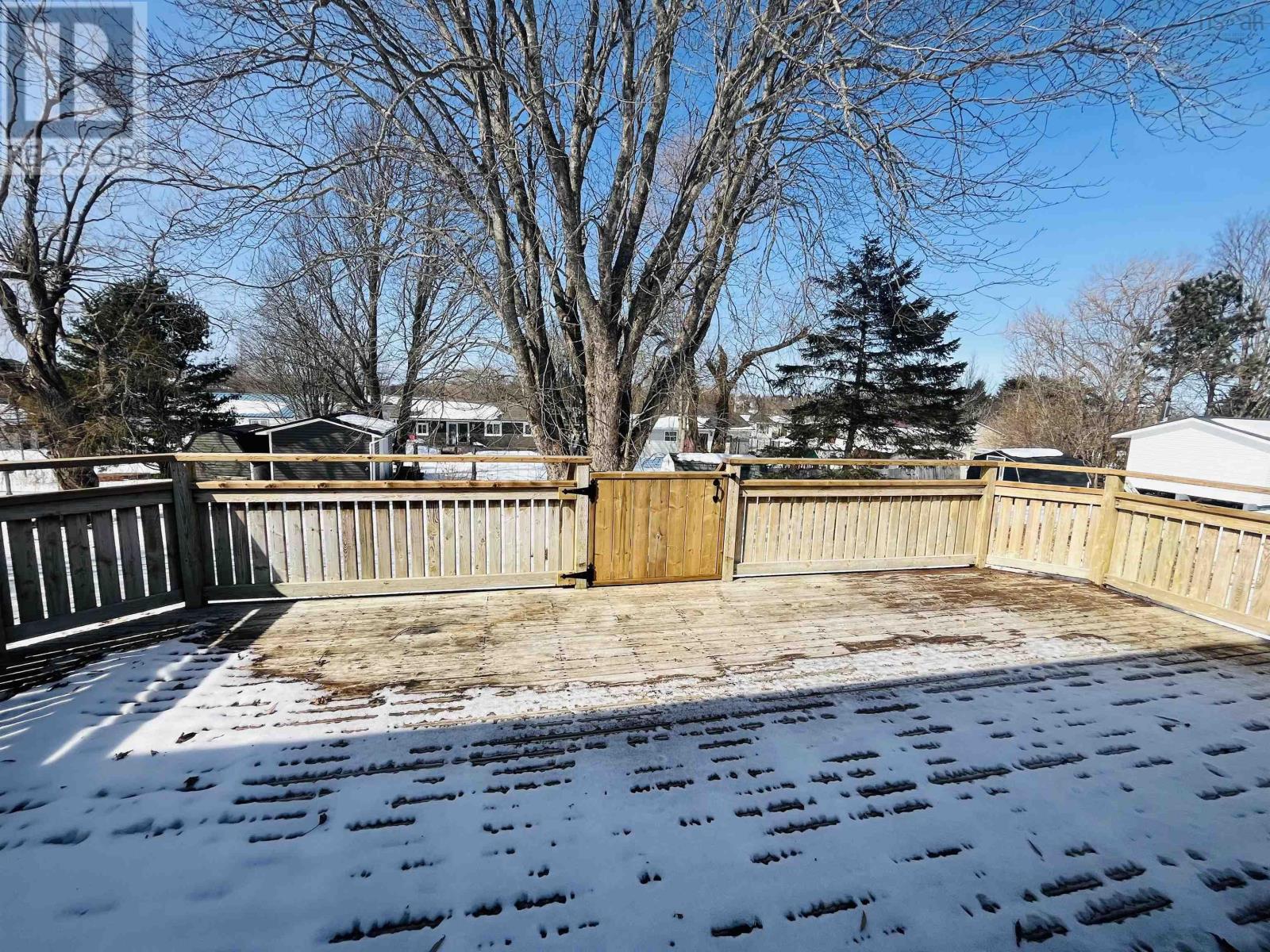 Property 36 of 36 of 39 Rogers Avenue