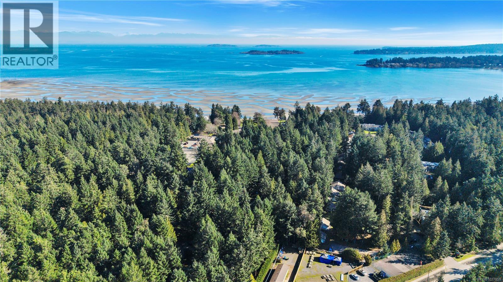 222 1130 Resort Dr, Parksville