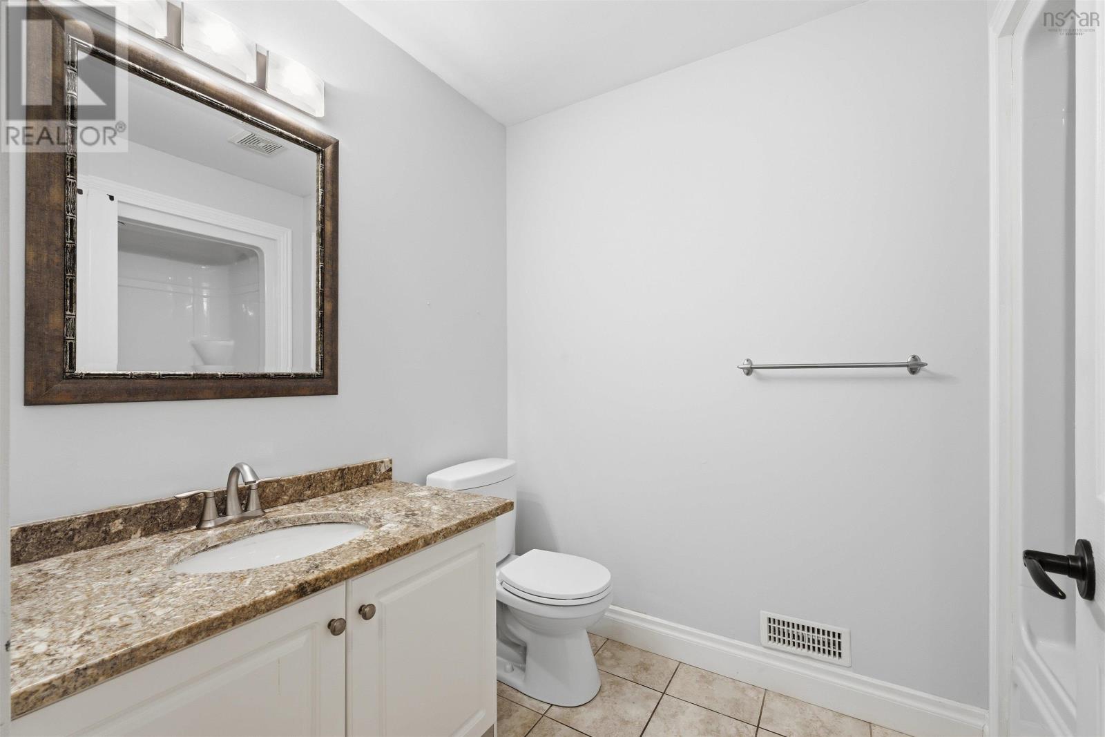 Property 26 of 33 of 84 Rochdale Place