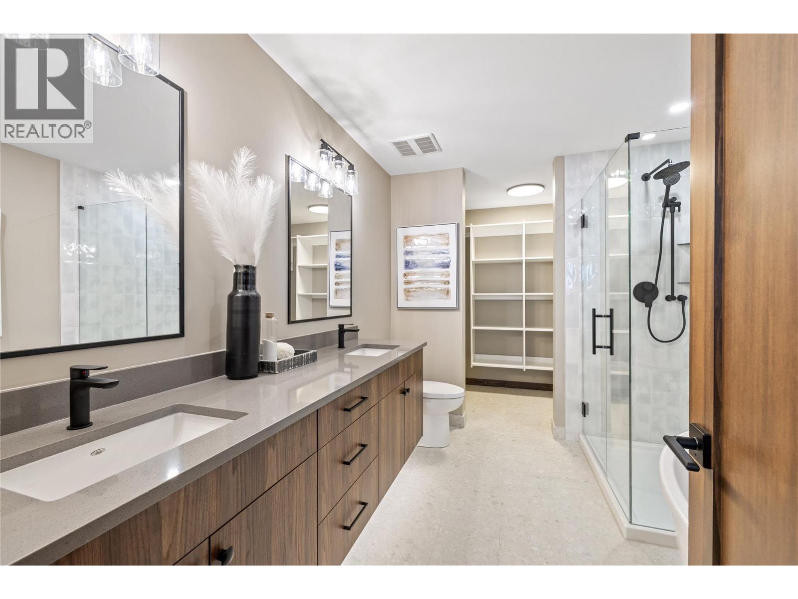 88 255 Feathertop Way, Big White