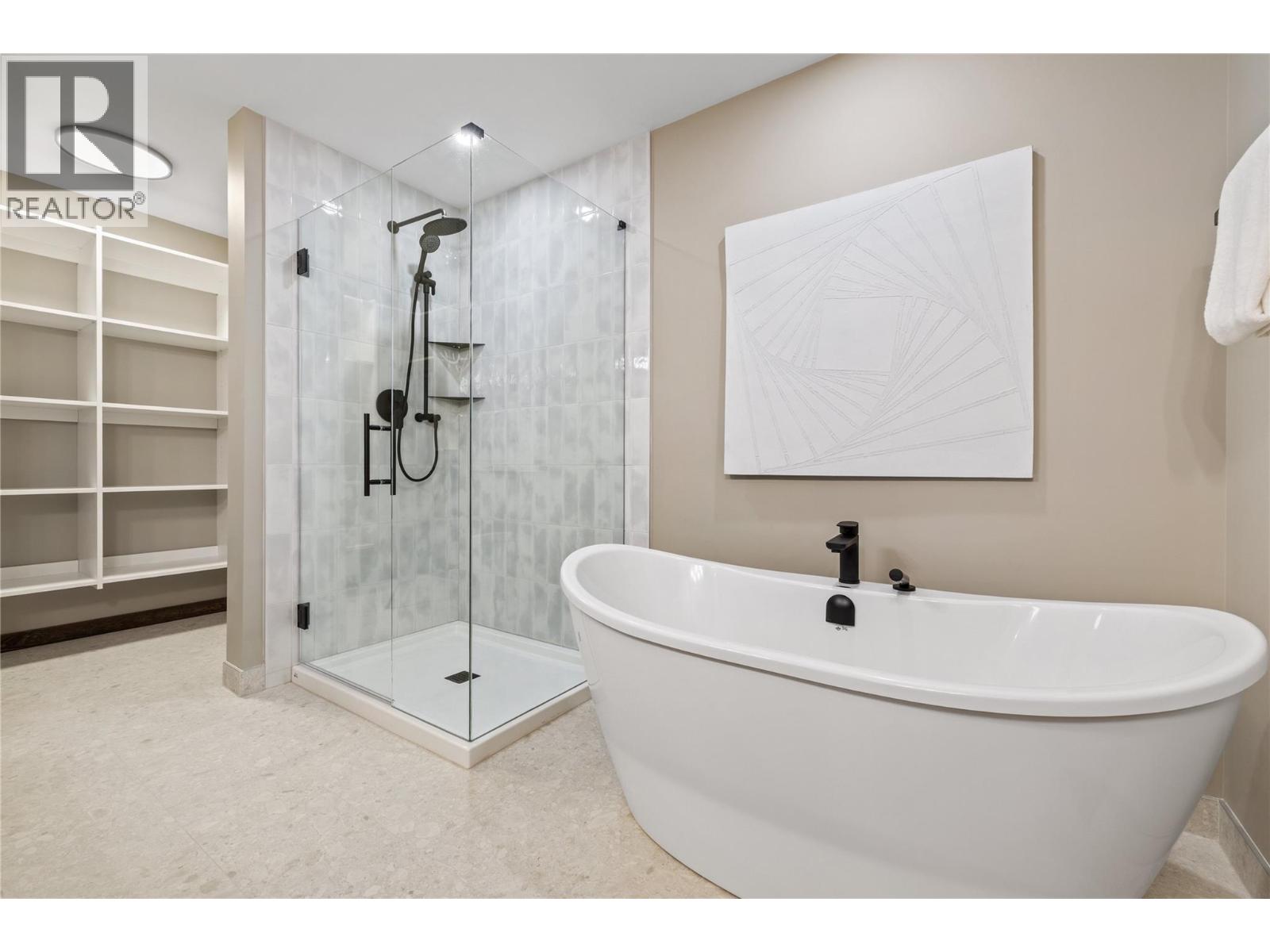 88 255 Feathertop Way, Big White