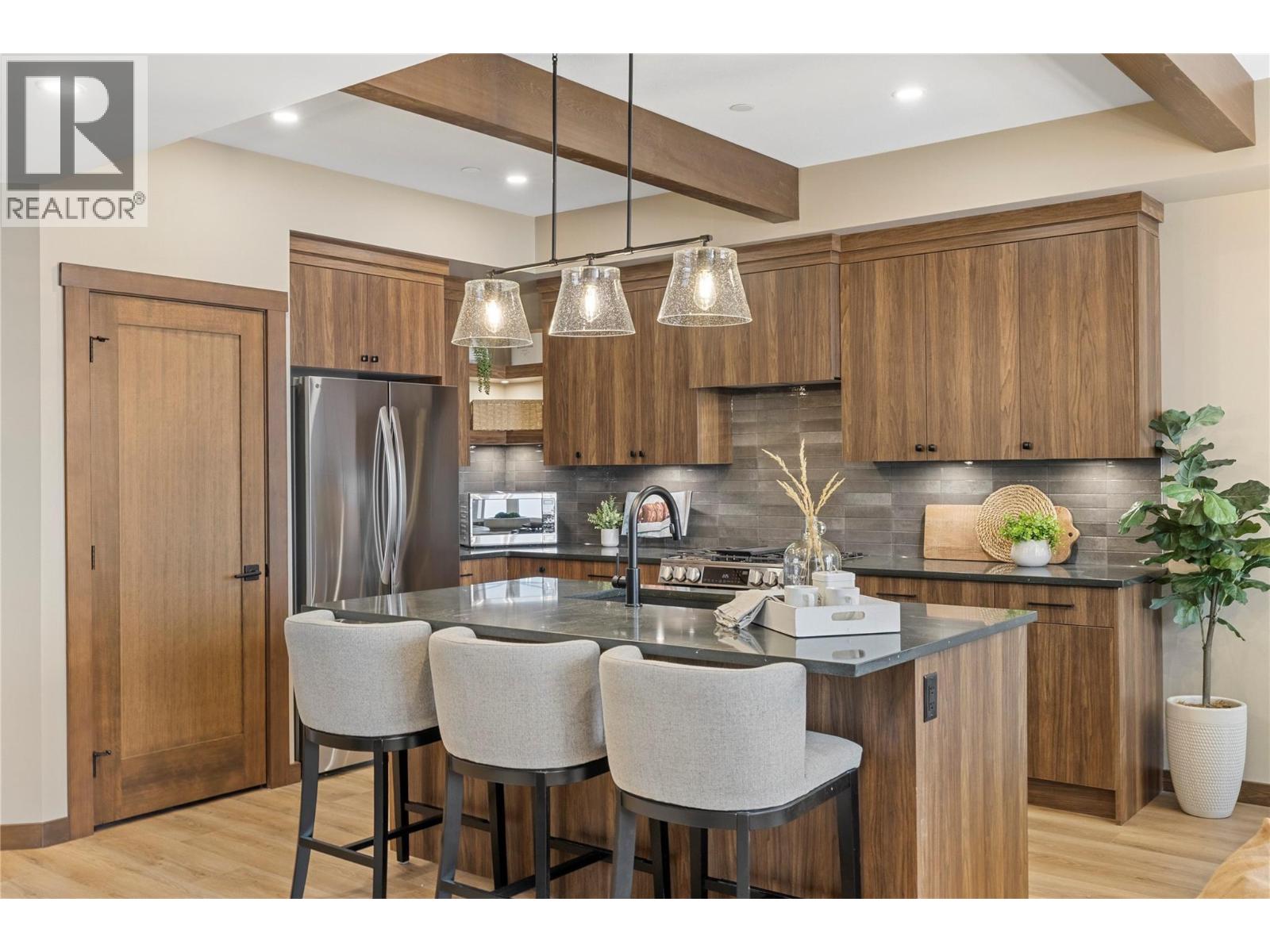 88 255 Feathertop Way, Big White