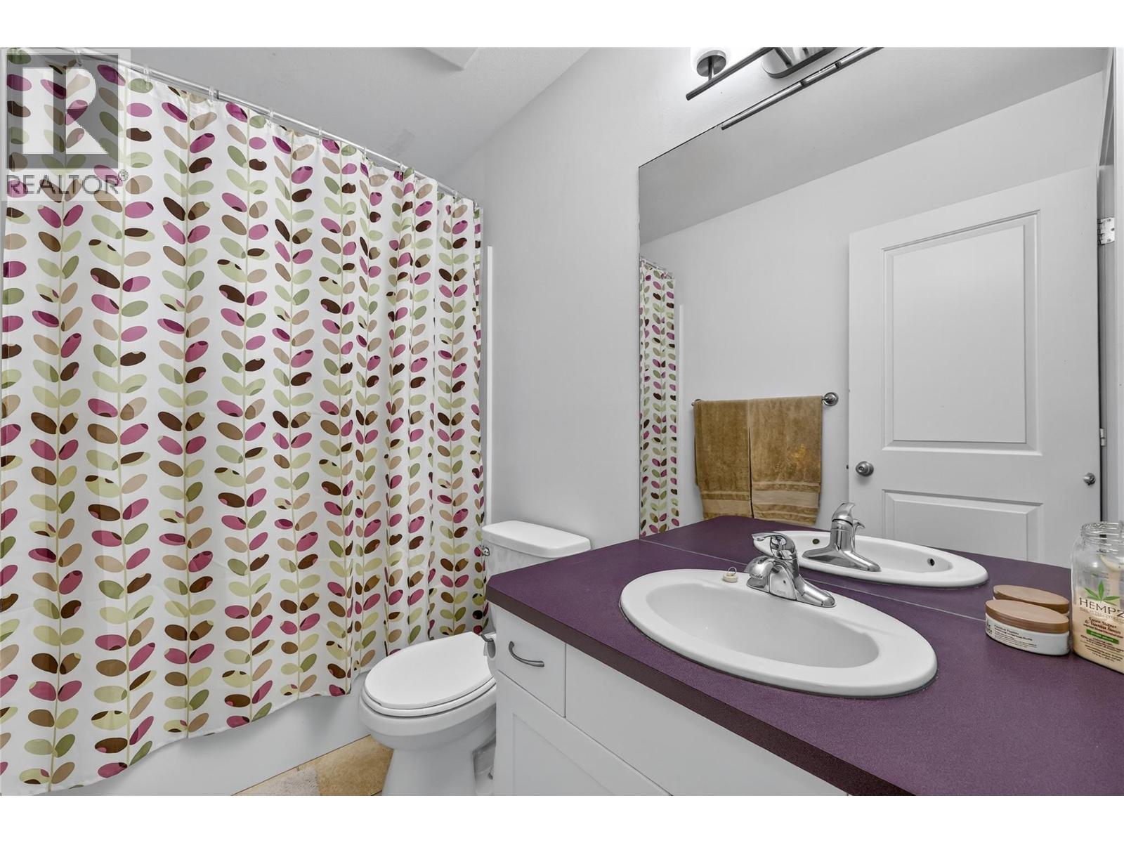 982 Paret Crescent, Kelowna