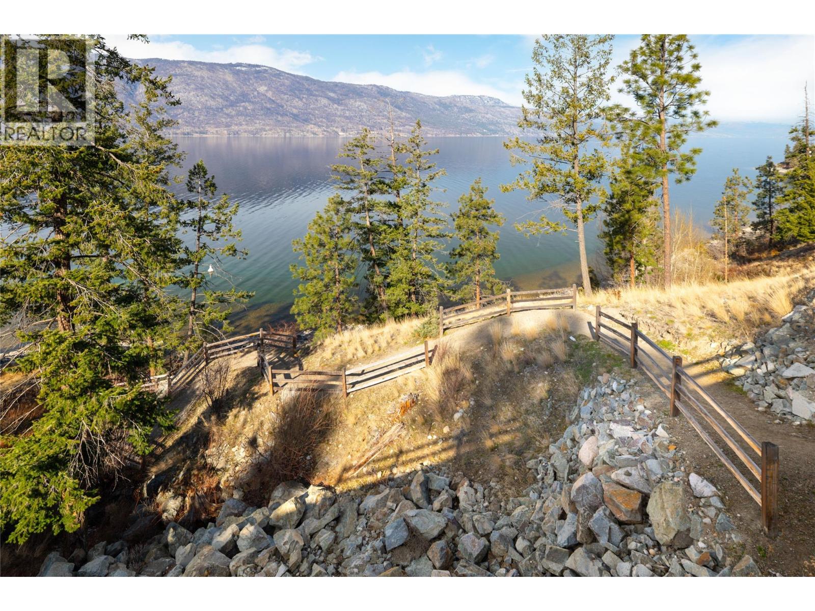  3504 Arrowroot Drive, Kelowna