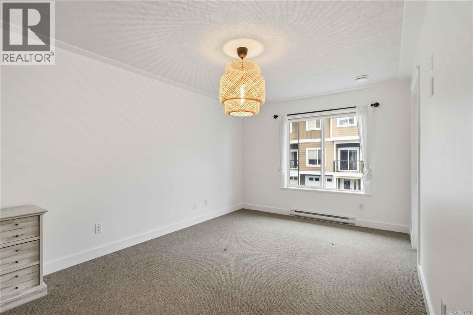 11 6961 East Saanich Rd, Central Saanich