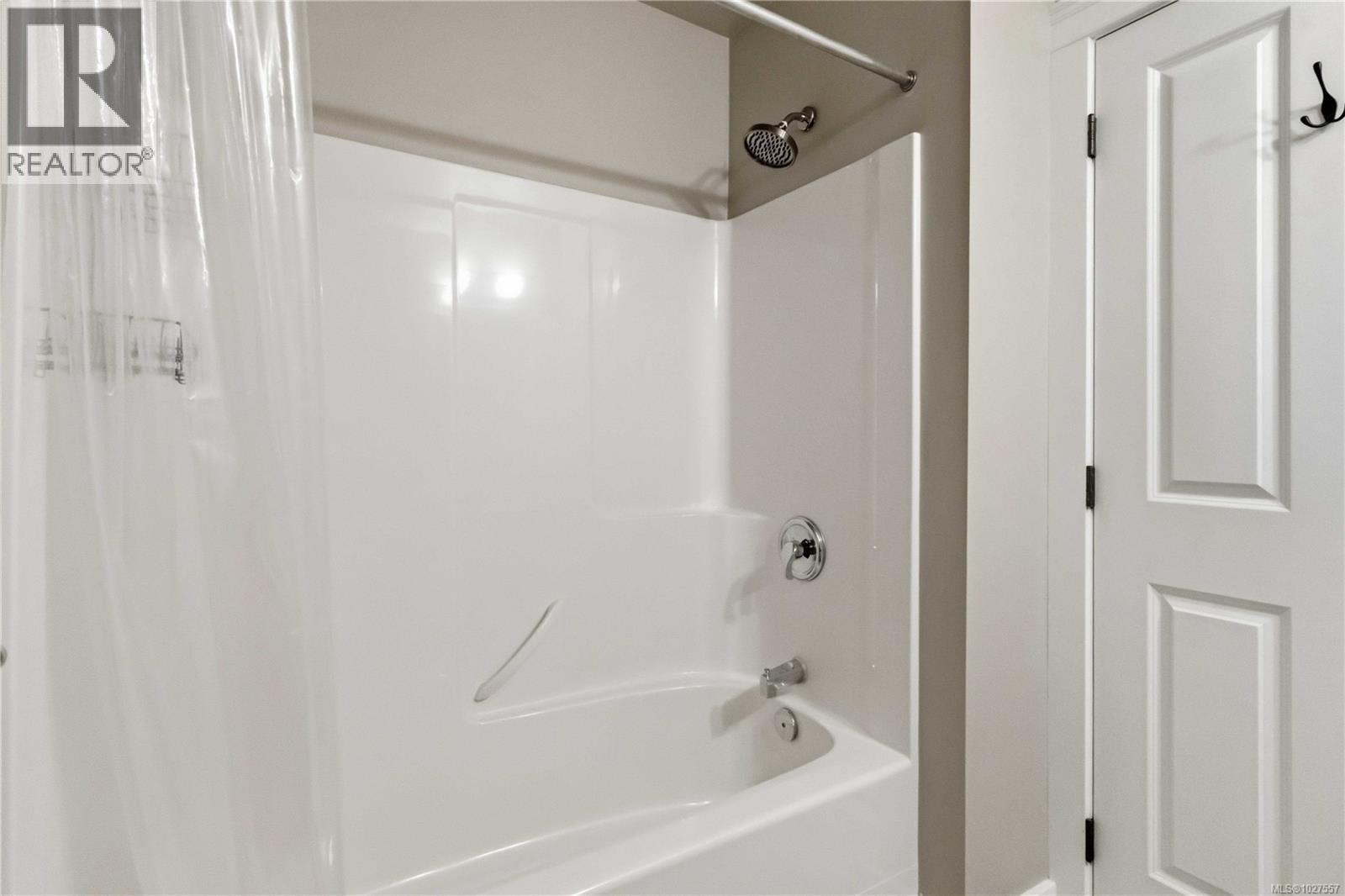 11 6961 East Saanich Rd, Central Saanich