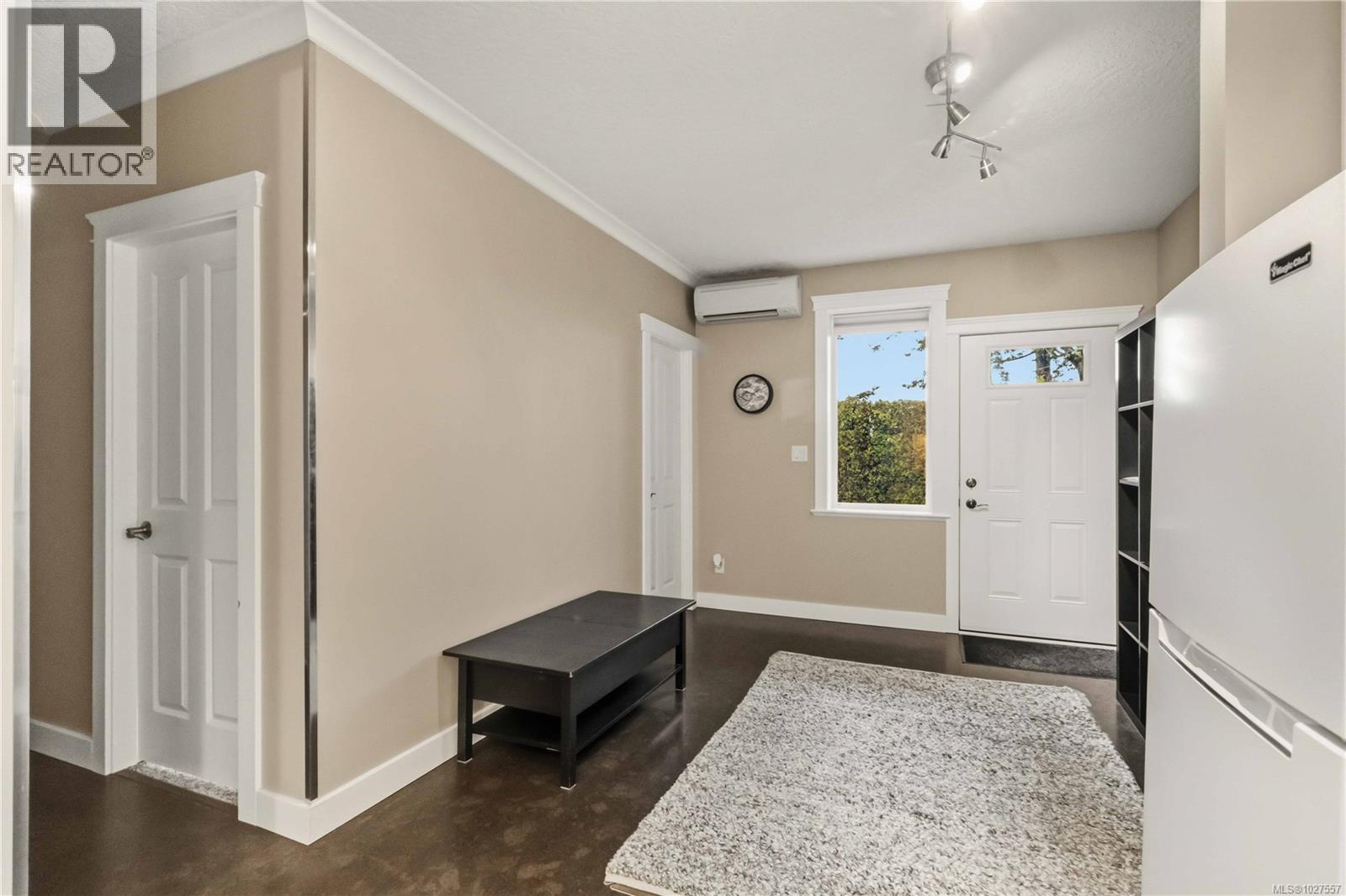 11 6961 East Saanich Rd, Central Saanich