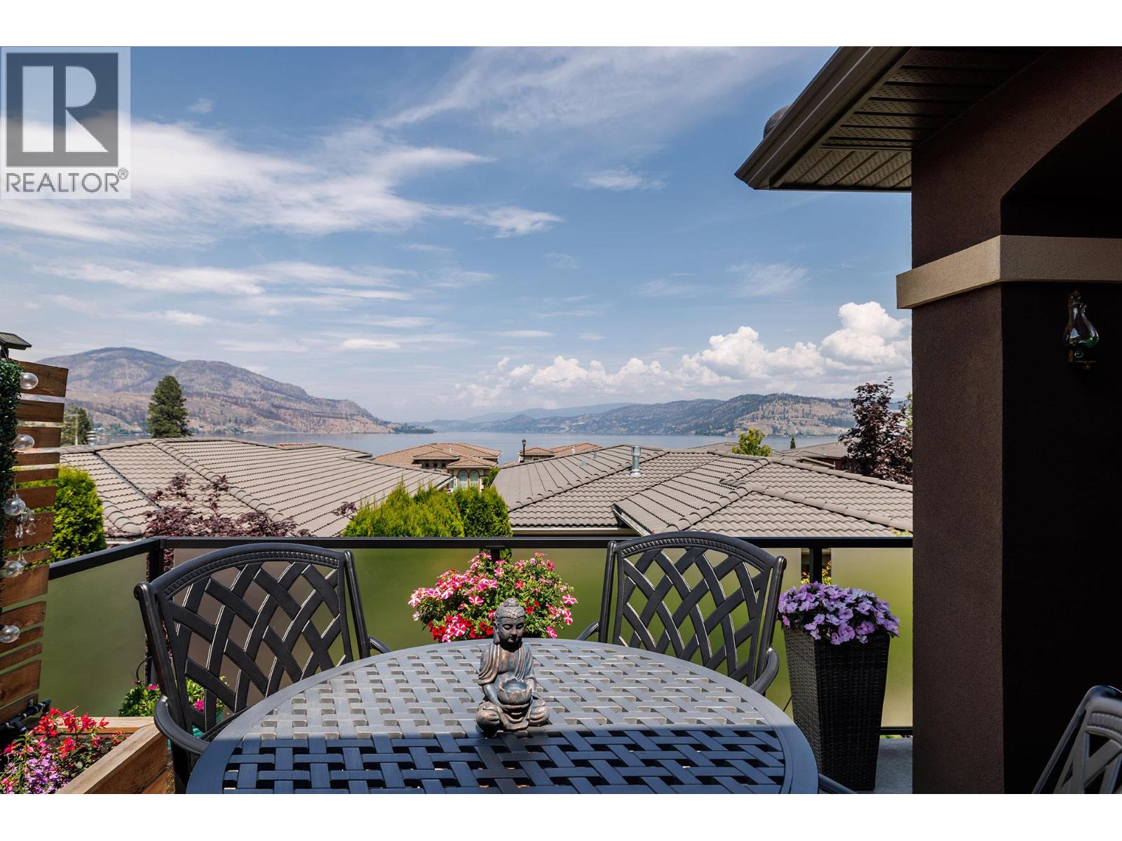  1570 Lake Breeze Road, Westbank