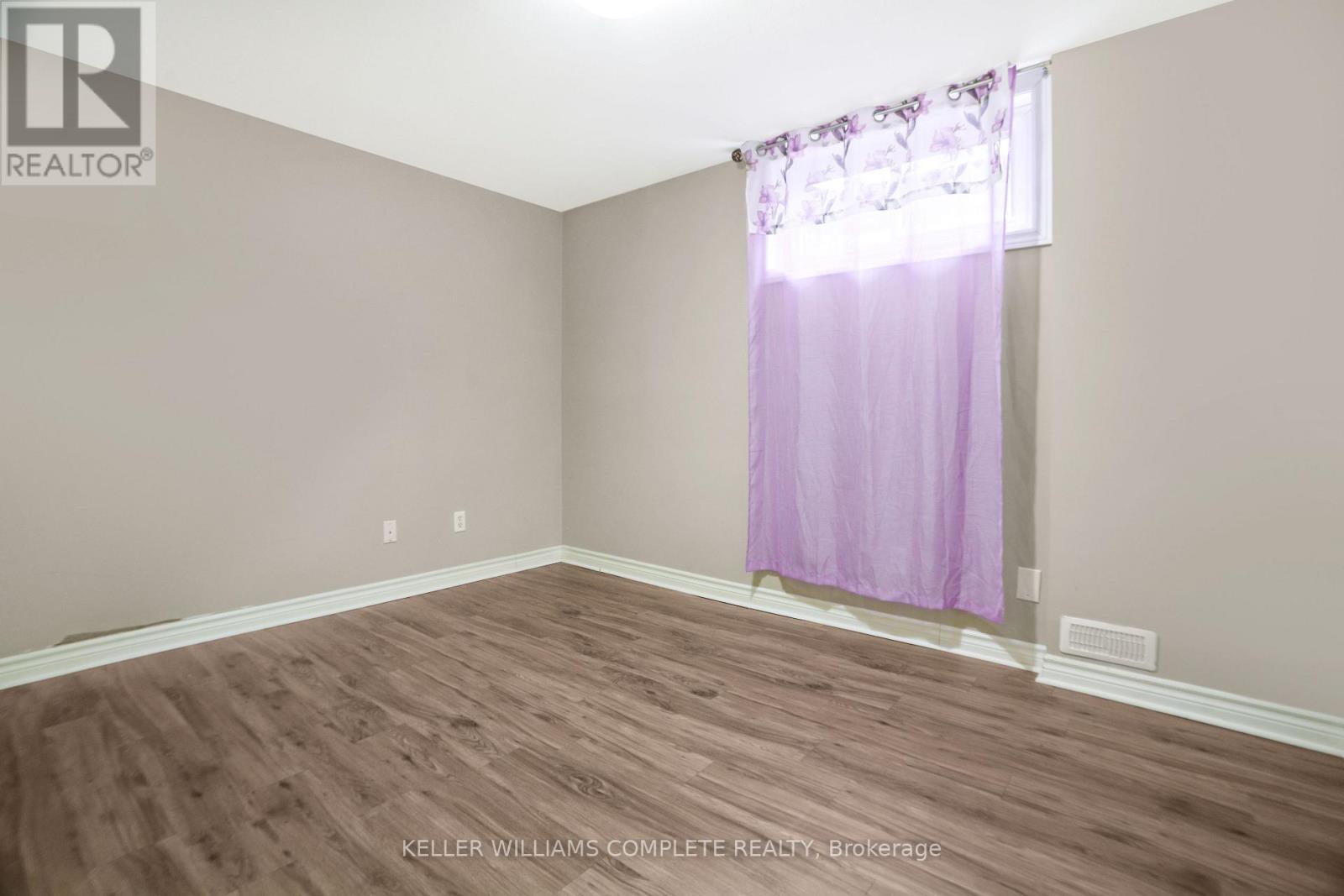 378B GLENDALE AVENUE - 22