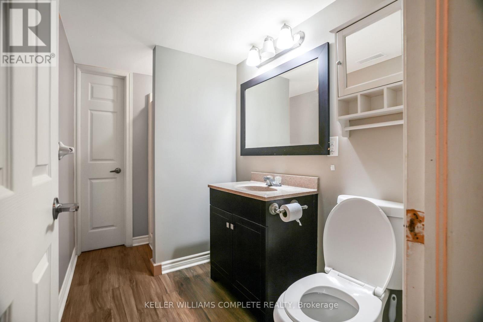 378B GLENDALE AVENUE - 24