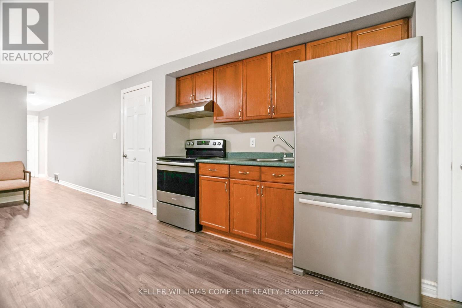 378B GLENDALE AVENUE - 26