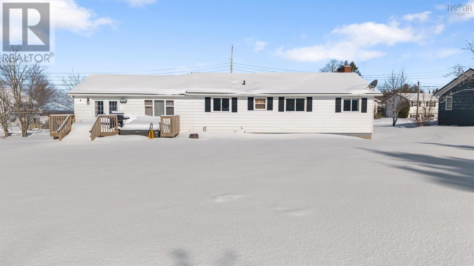 Property 2 of 48 of 8 Smith Avenue