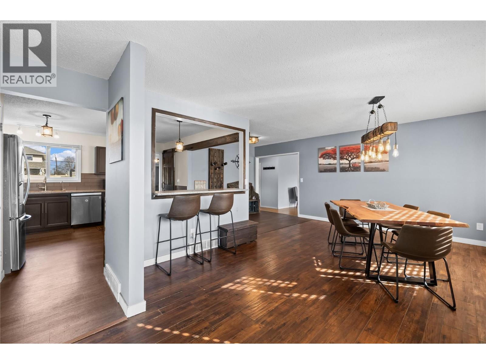 440 Primrose Road - 9