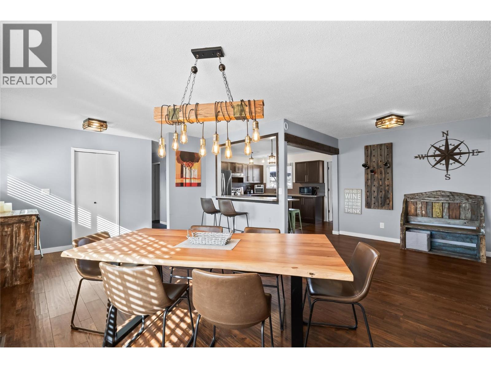 440 Primrose Road - 10