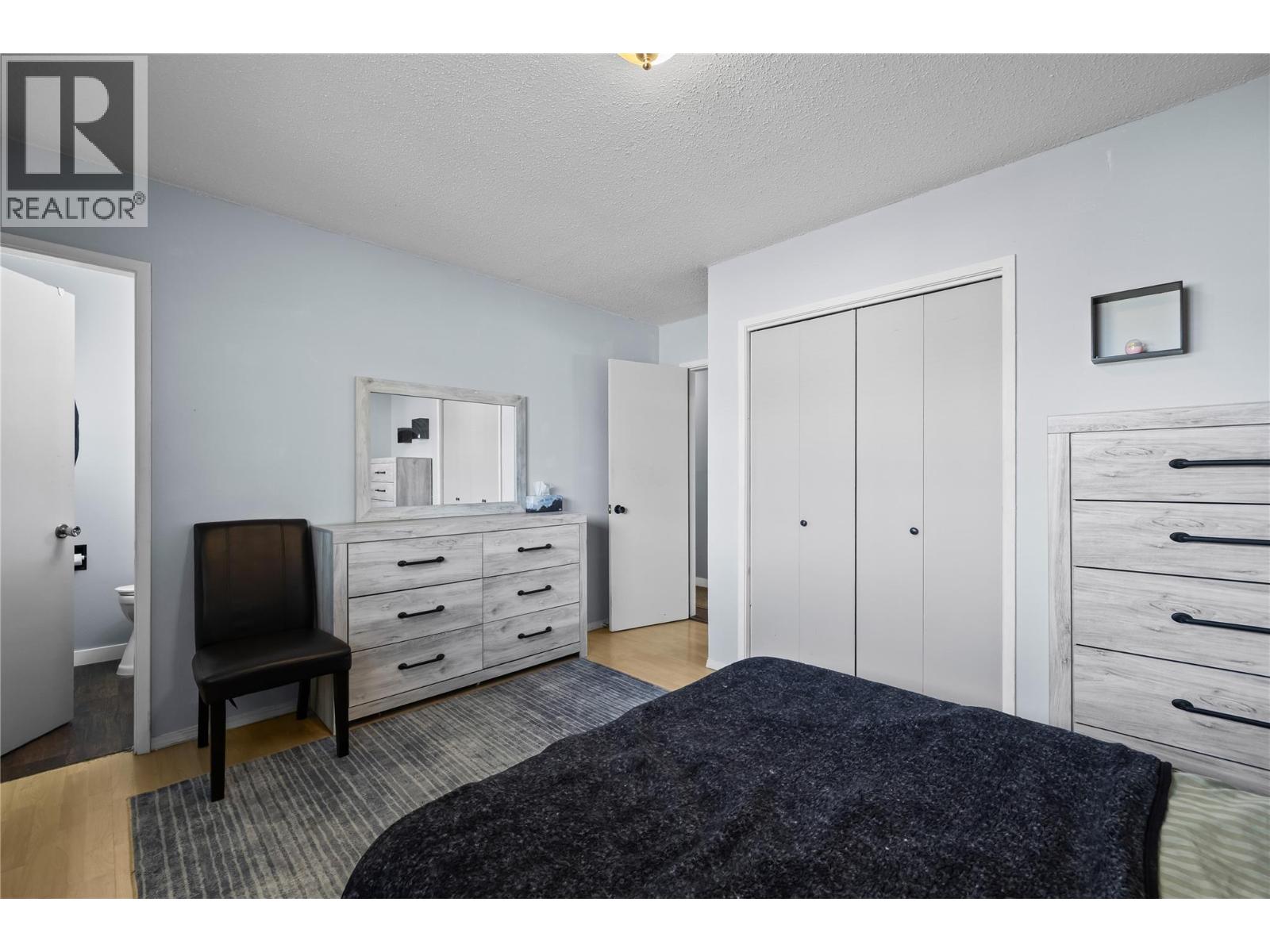 440 Primrose Road - 24