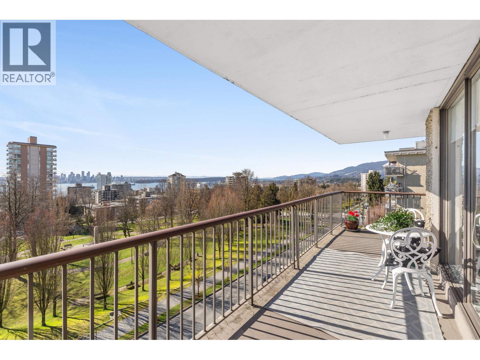 601 140 E KEITH ROAD, North Vancouver