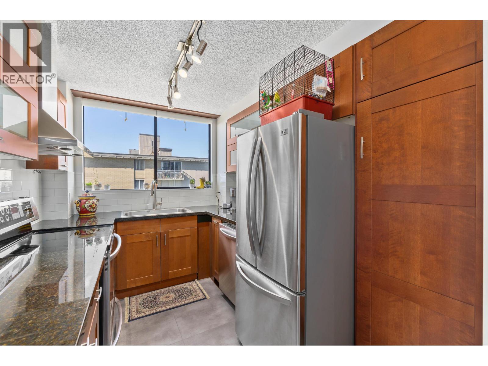 601 140 E KEITH ROAD, North Vancouver