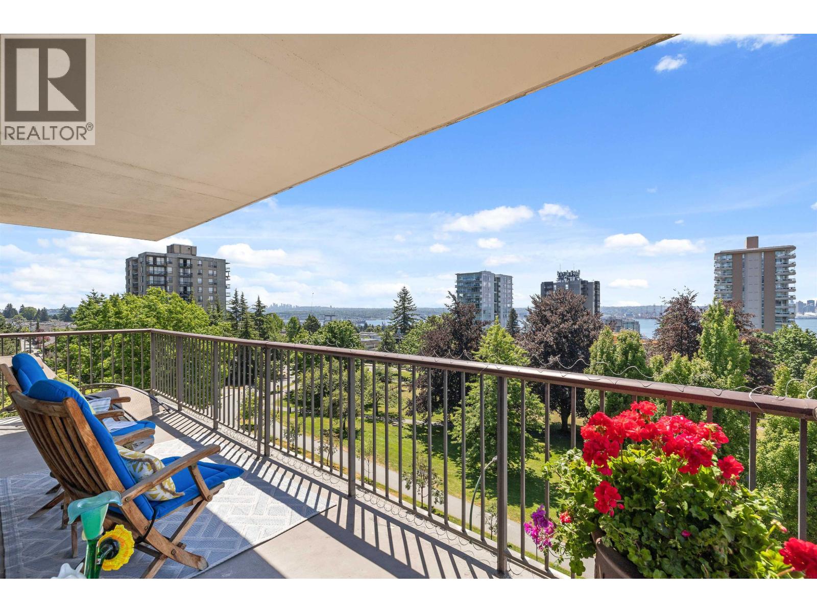 601 140 E KEITH ROAD, North Vancouver