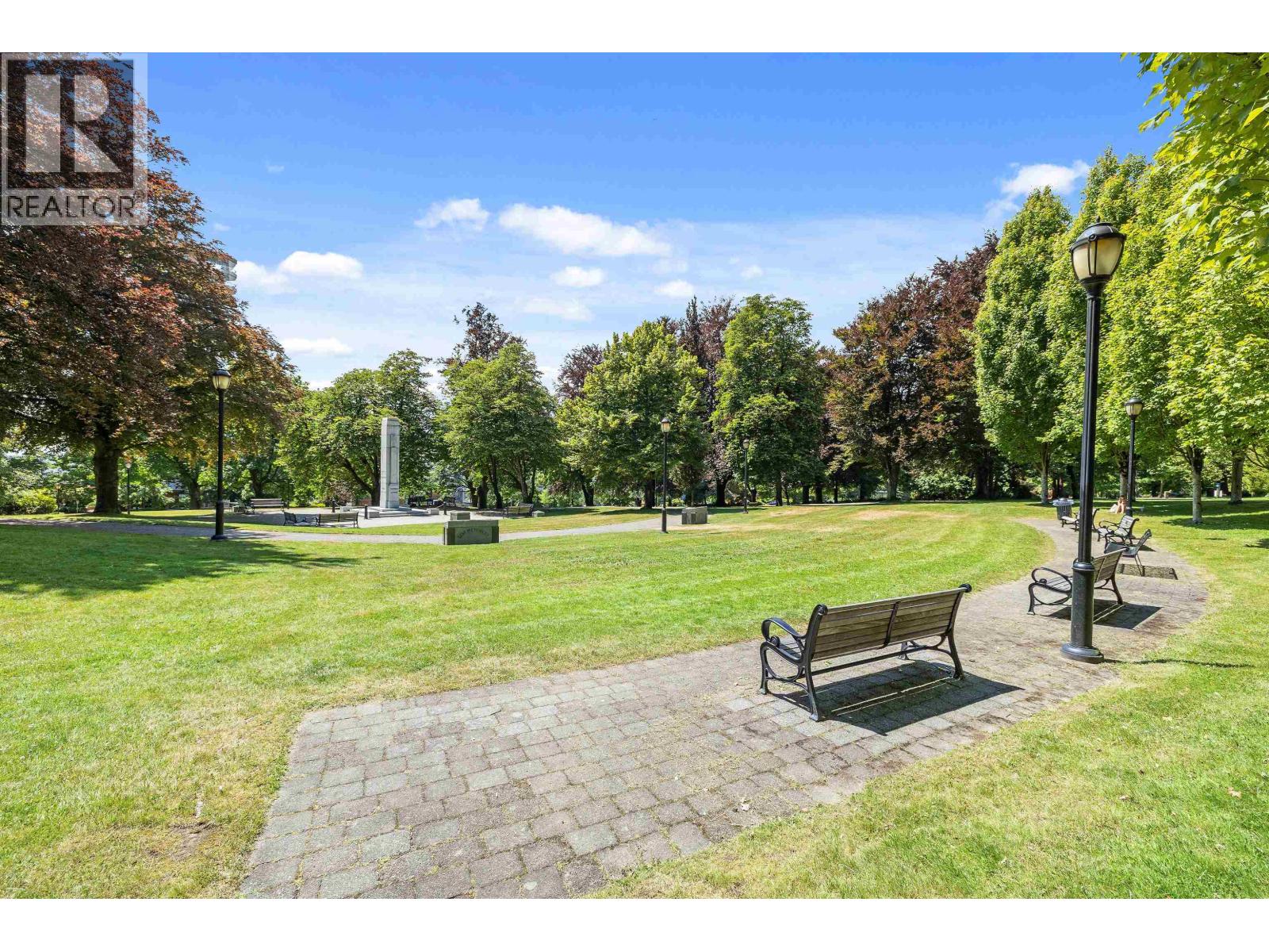 601 140 E KEITH ROAD, North Vancouver
