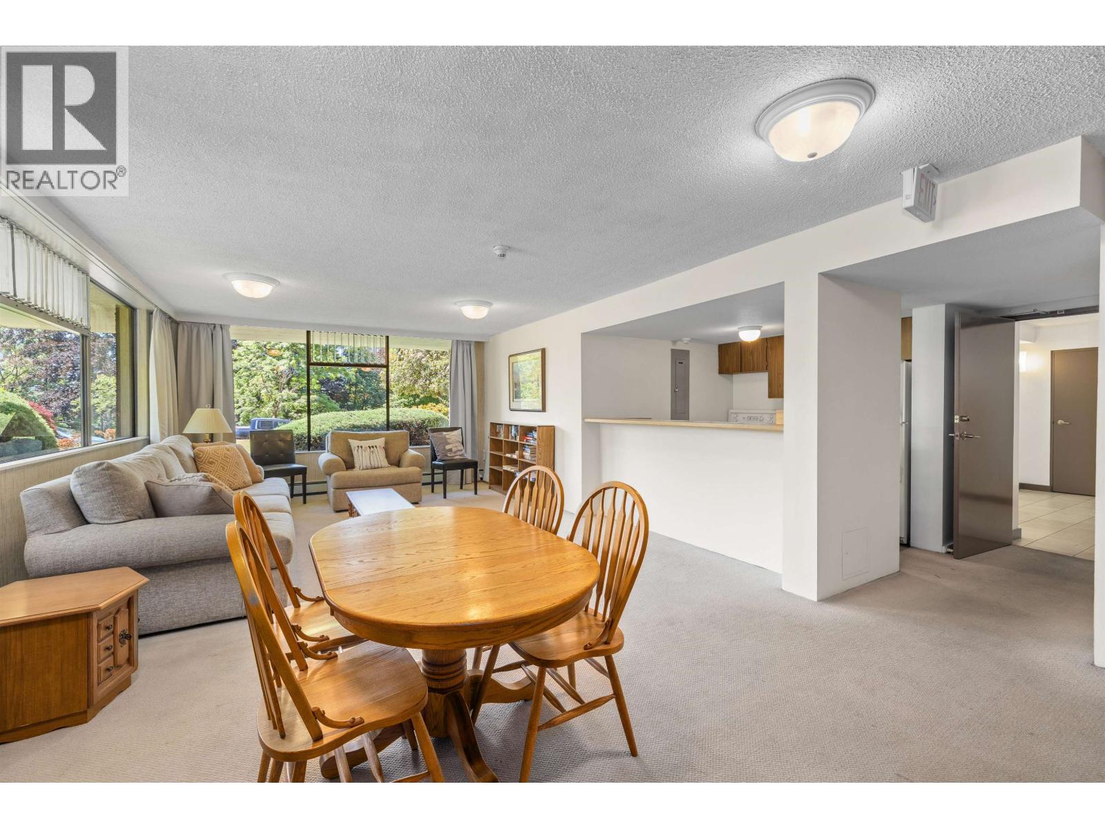 601 140 E KEITH ROAD, North Vancouver